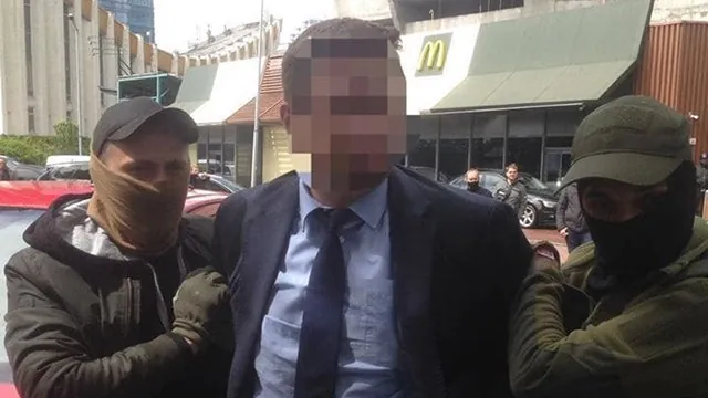 У Києві судитимуть чиновника Міносвіти за хабар у 300 тис. гривень
